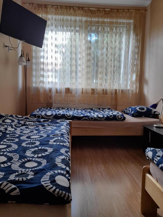 Taniespanie Rokietnica Rokietnica  Exterior foto